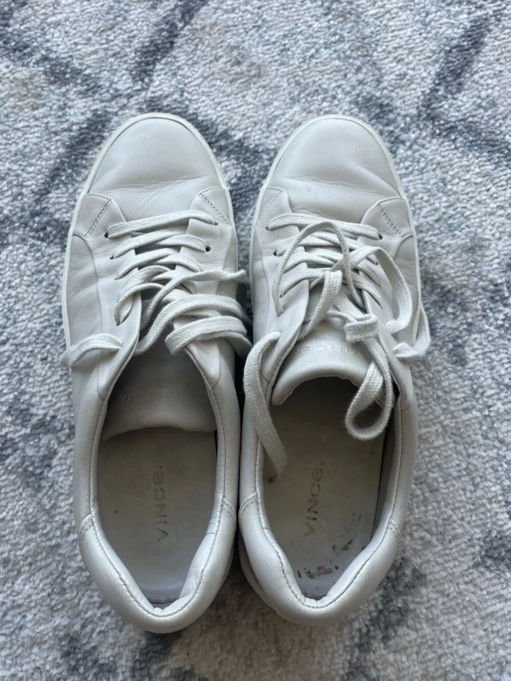 Vince Benfield Leather Platform Sneaker 8.5 Off White Color